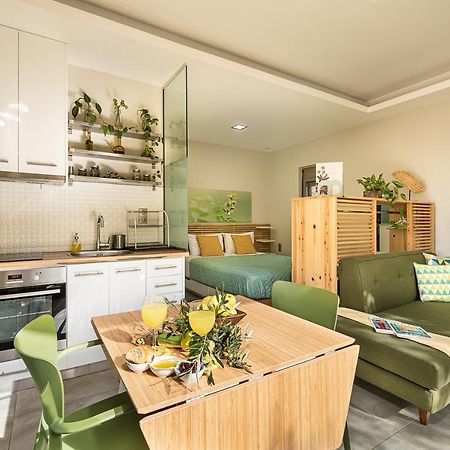 Olive Lemon Biophilic House & Lush Forest Garden Vamos Bagian luar foto