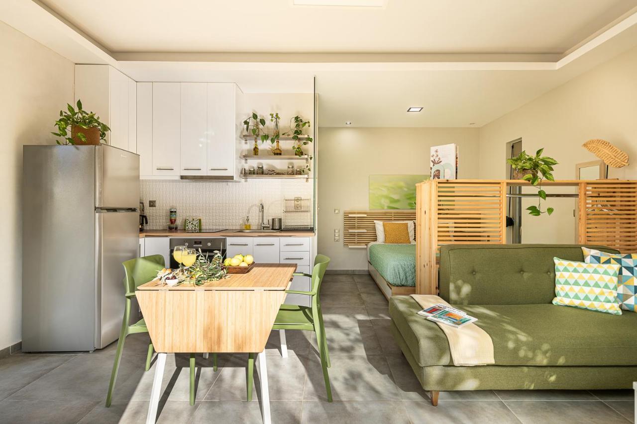 Olive Lemon Biophilic House & Lush Forest Garden Vamos Bagian luar foto
